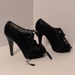 Moschino, Leather, Lace up, Platform Heels, Size 9 or 9.5